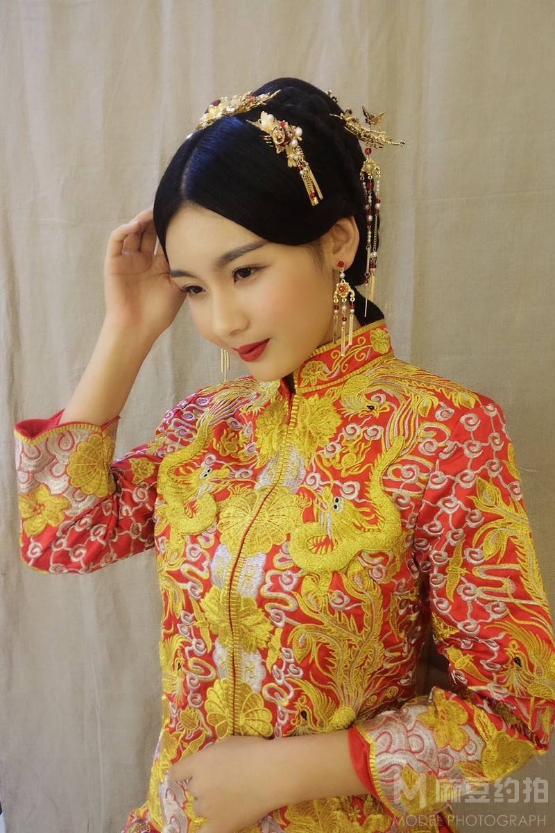 妆容模特