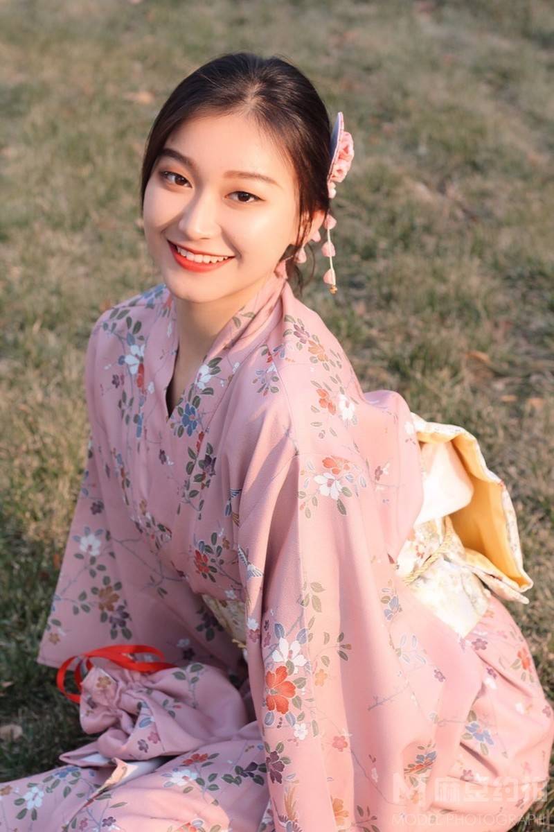 和服模特