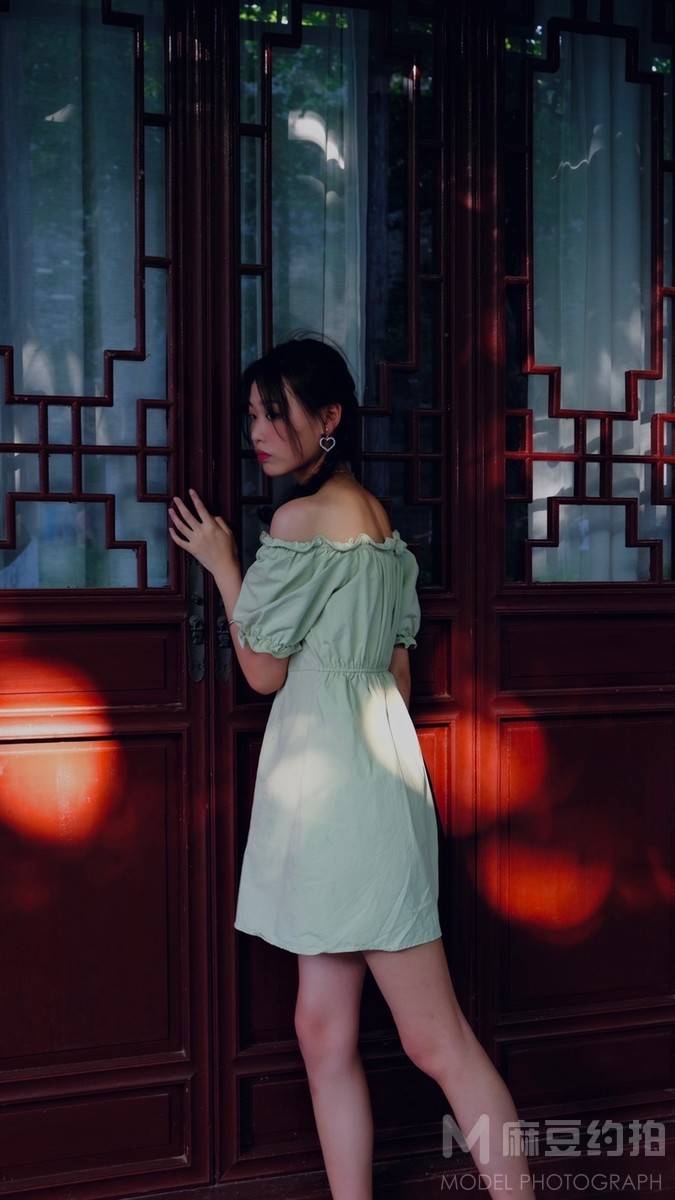 胶片模特