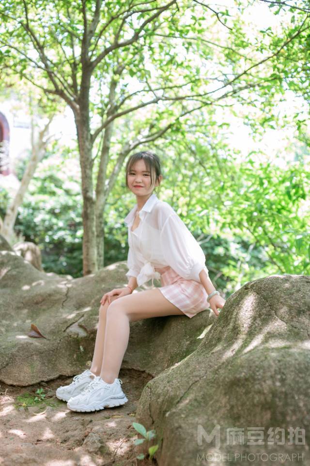清新模特