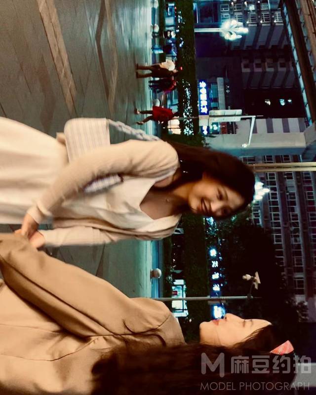 情侣模特