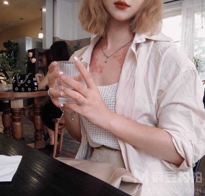 商务模特