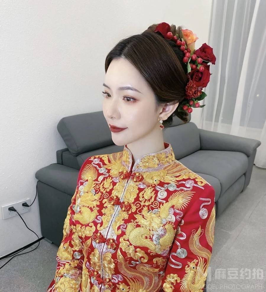 妆容模特