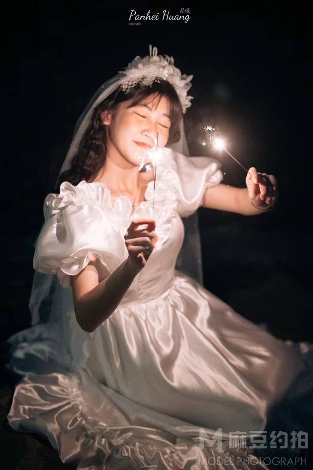 夜景模特