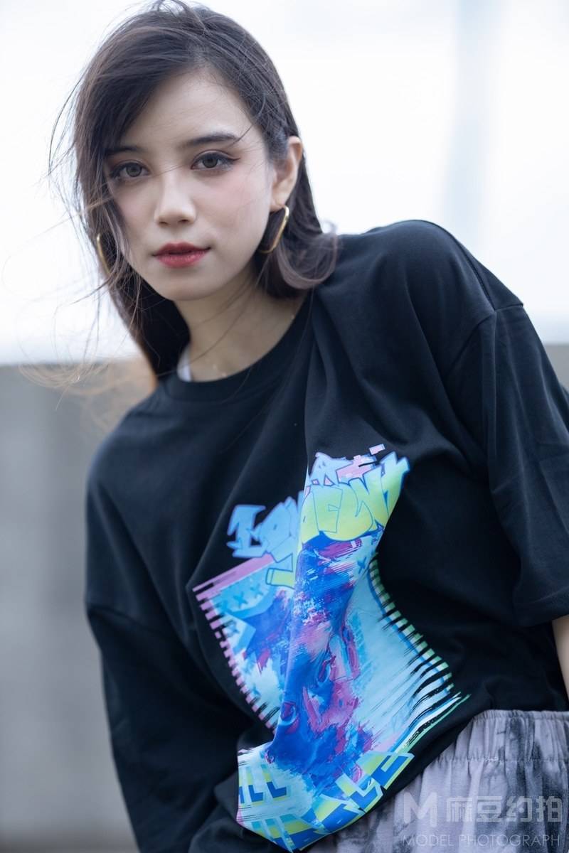 清新模特