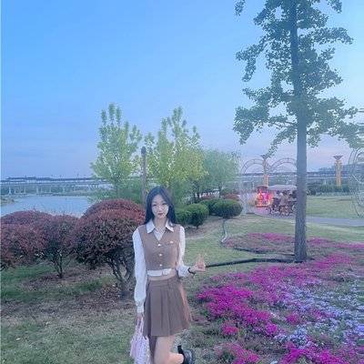 黑白模特