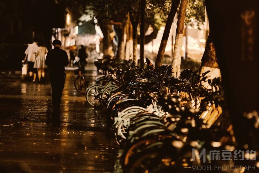 夜景模特