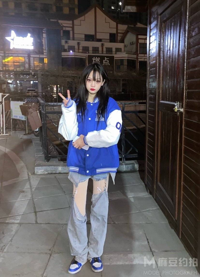 清新模特