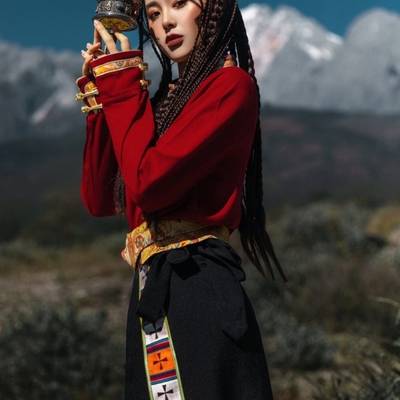 汉服模特