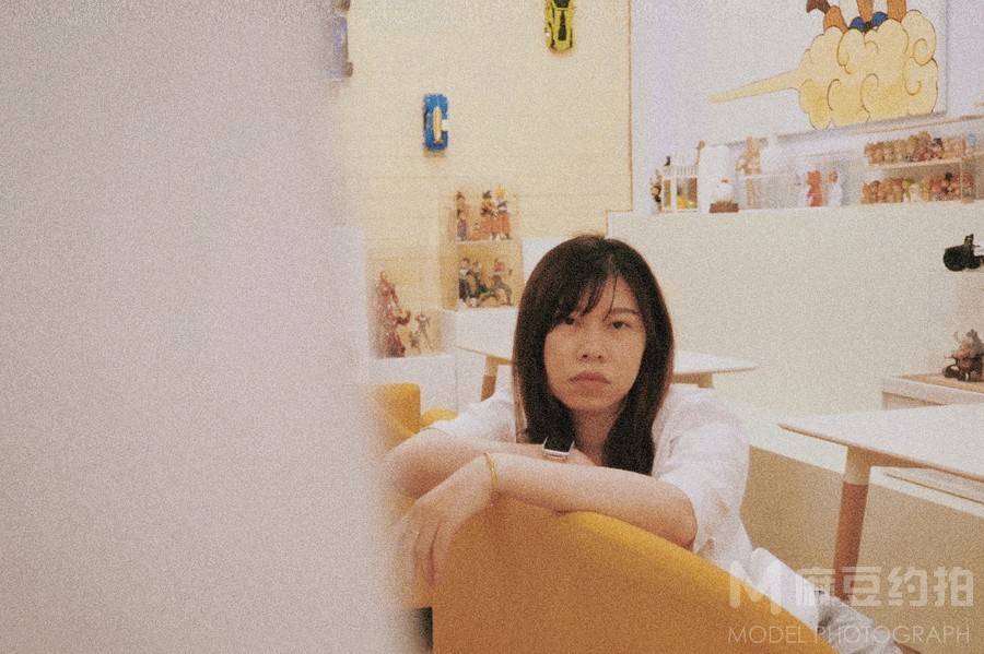 胶片模特