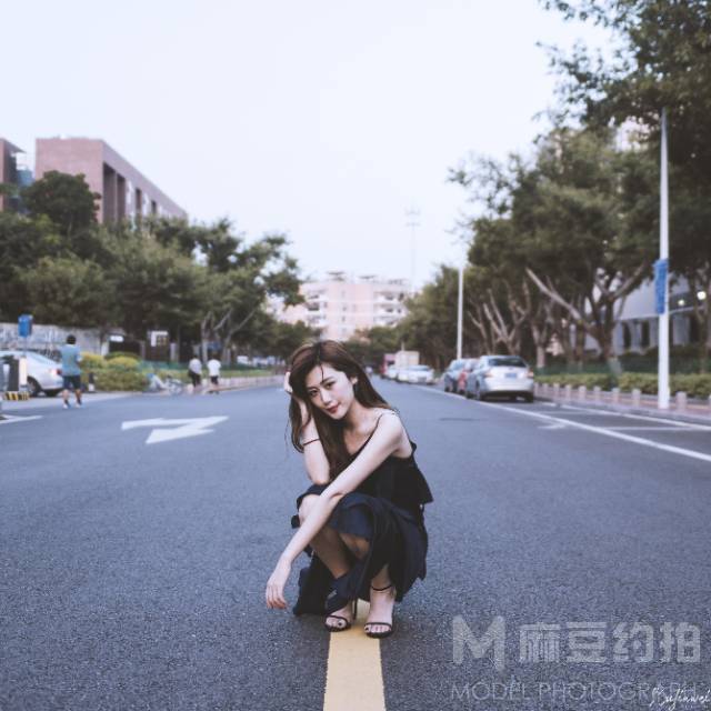校园模特