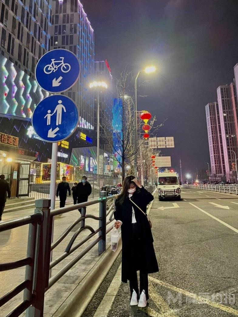 夜景模特