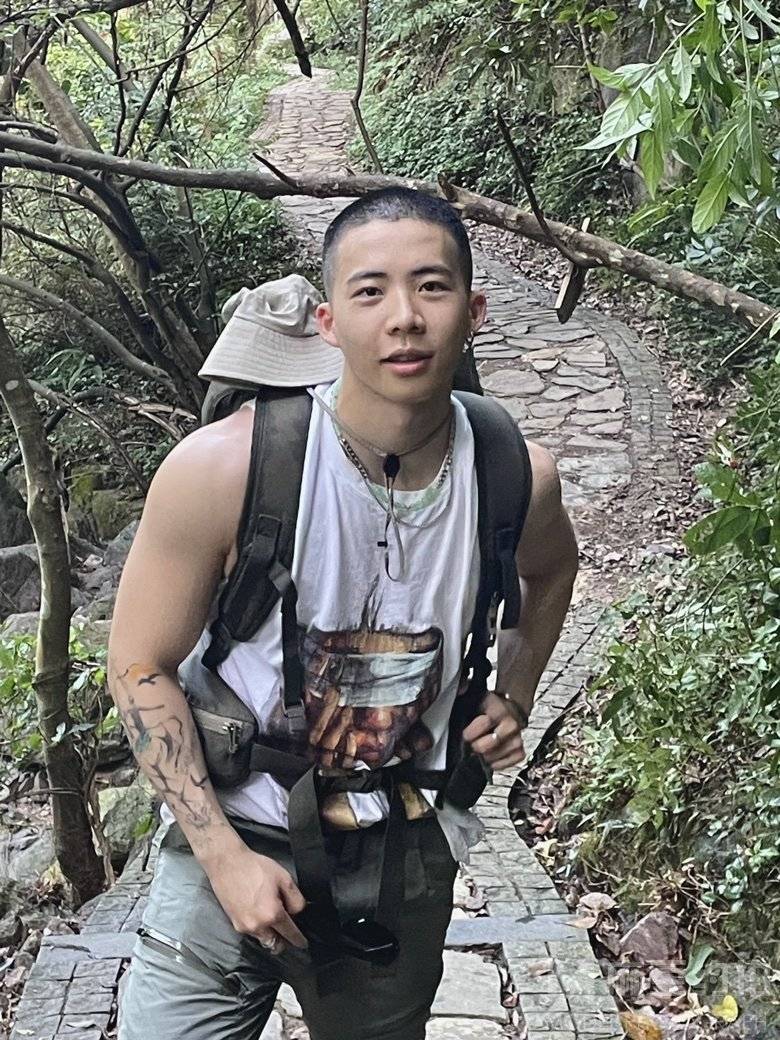 纪实模特