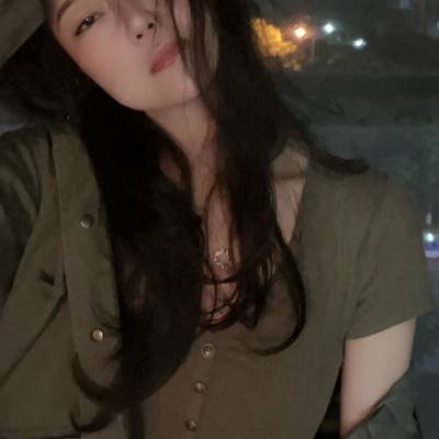 黑白模特
