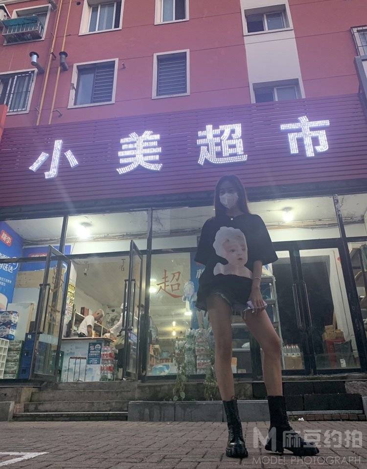 情侣模特