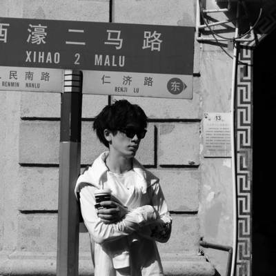 黑白模特