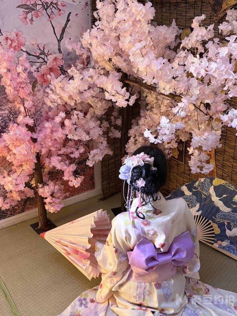 和服模特
