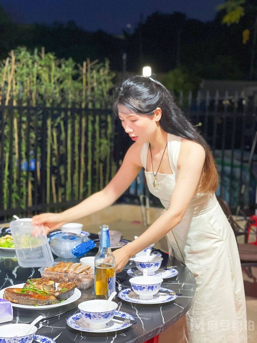 纪实模特