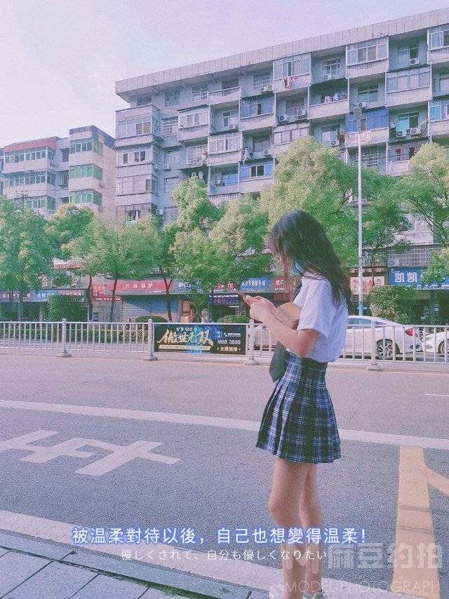 校园模特