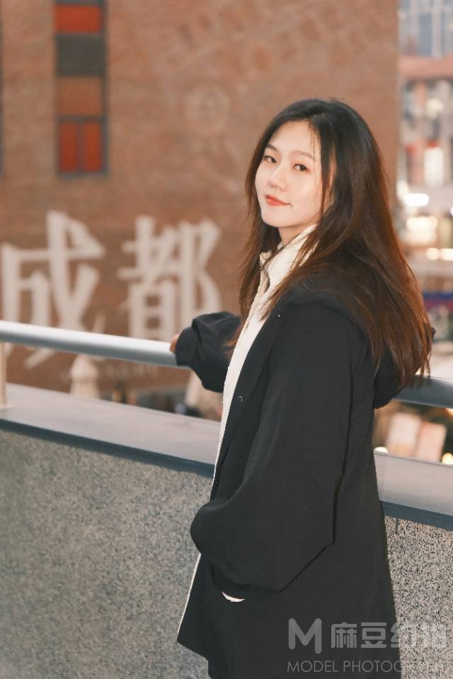 胶片模特