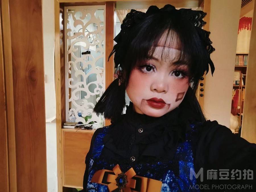 暗黑模特