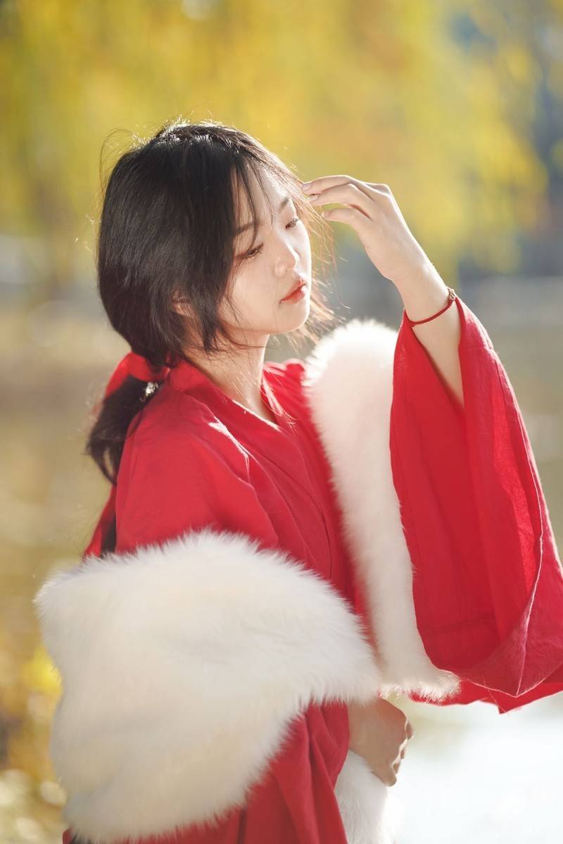 汉服模特