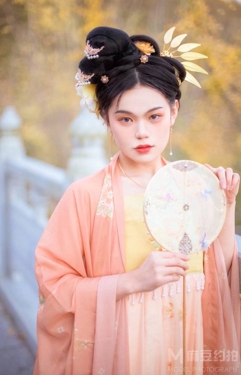 古风模特