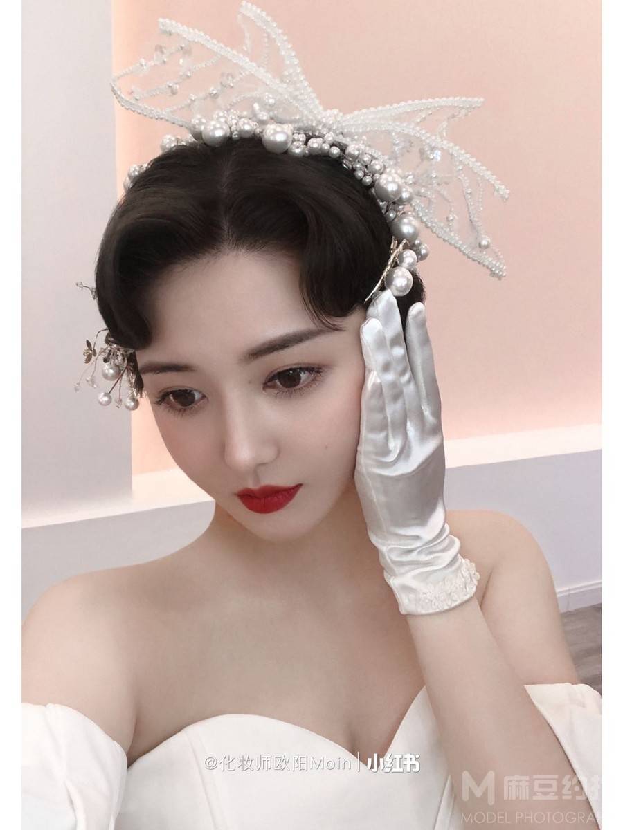 妆容模特
