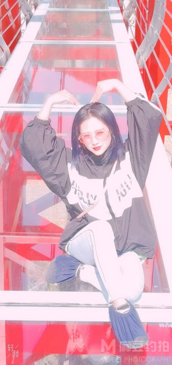 清新模特