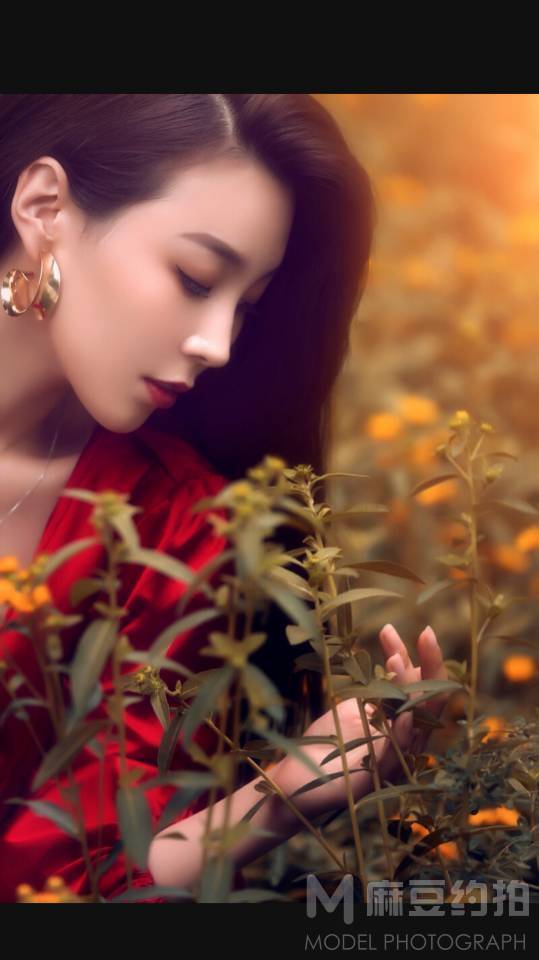 情绪模特