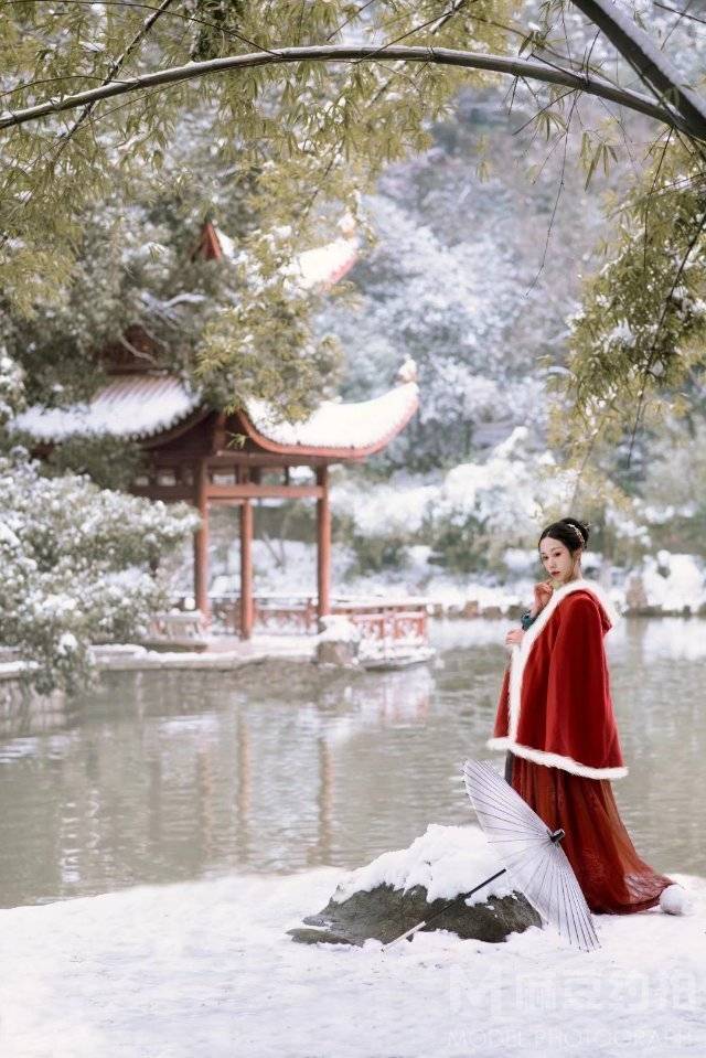 汉服模特