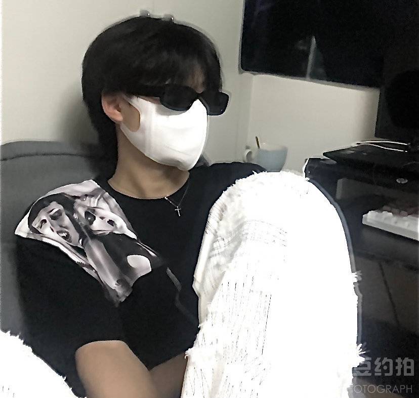黑白模特