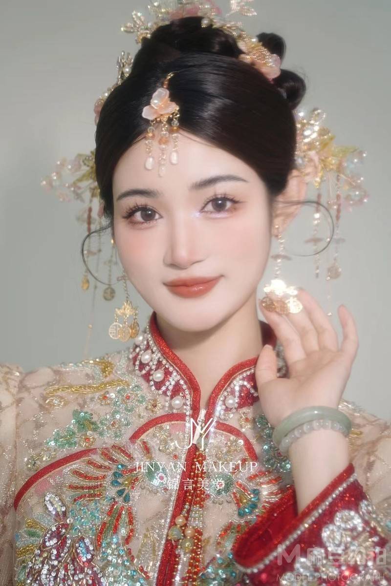 妆容模特