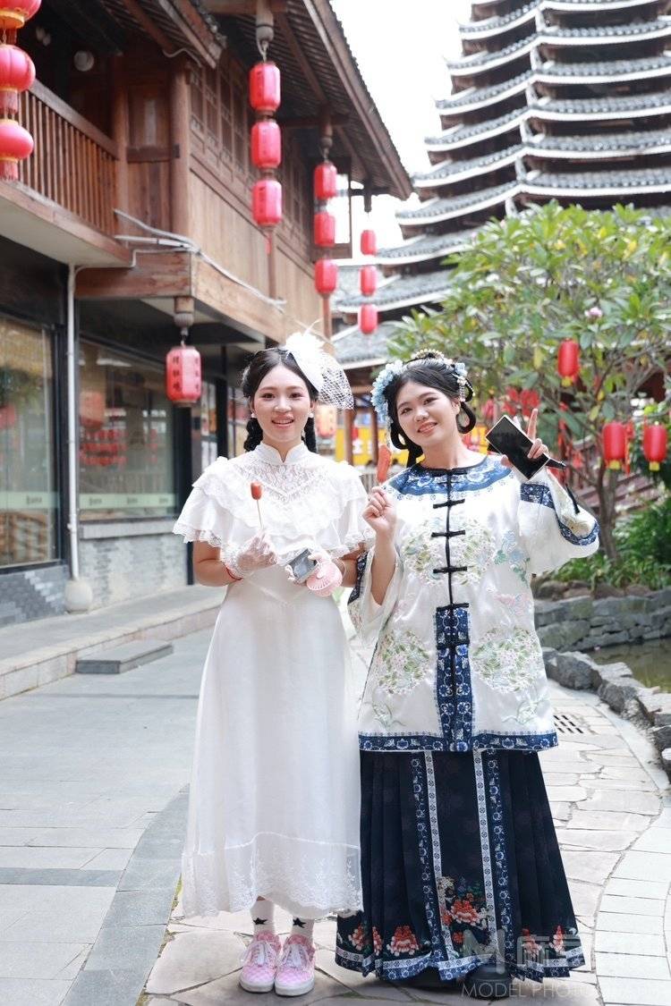 汉服模特