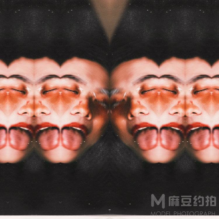 纪实模特