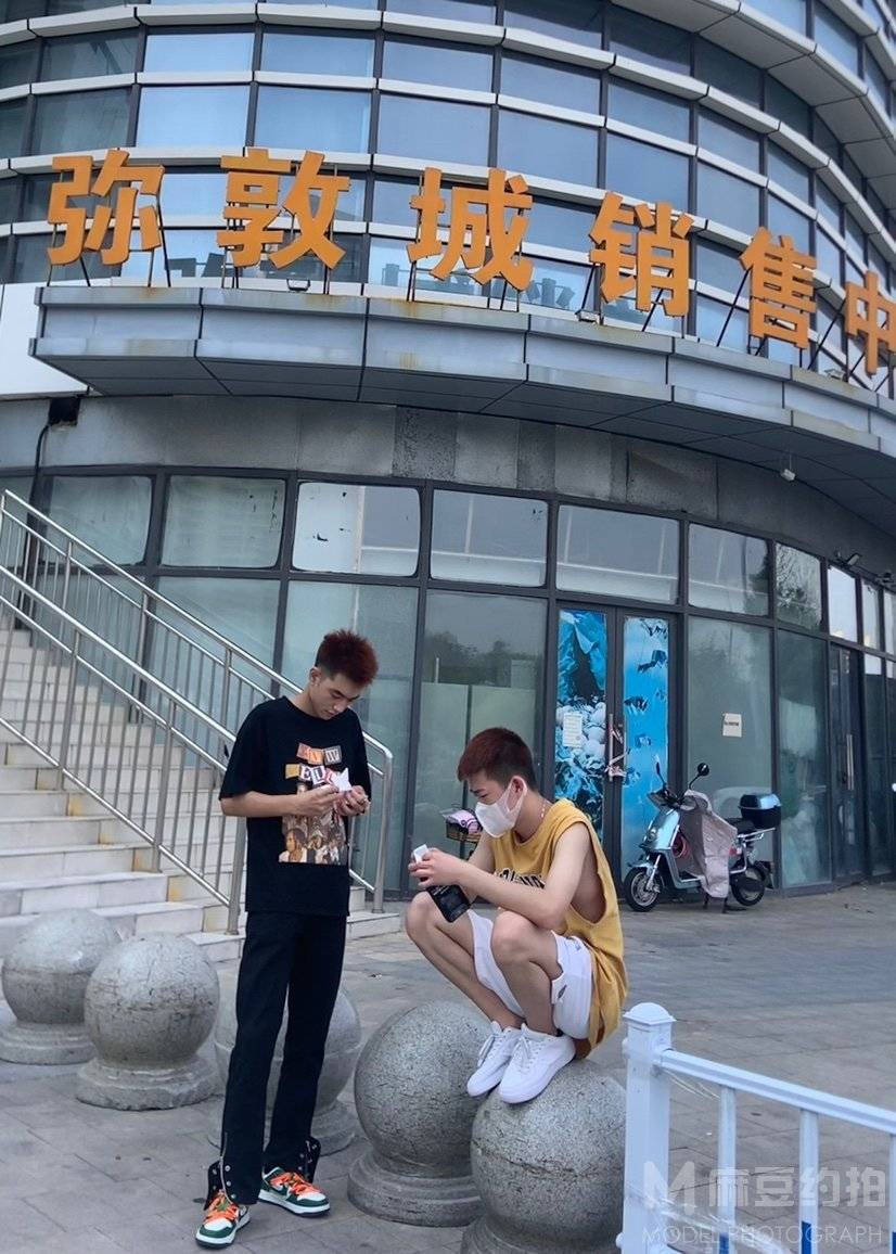 暗黑模特