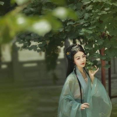 汉服模特