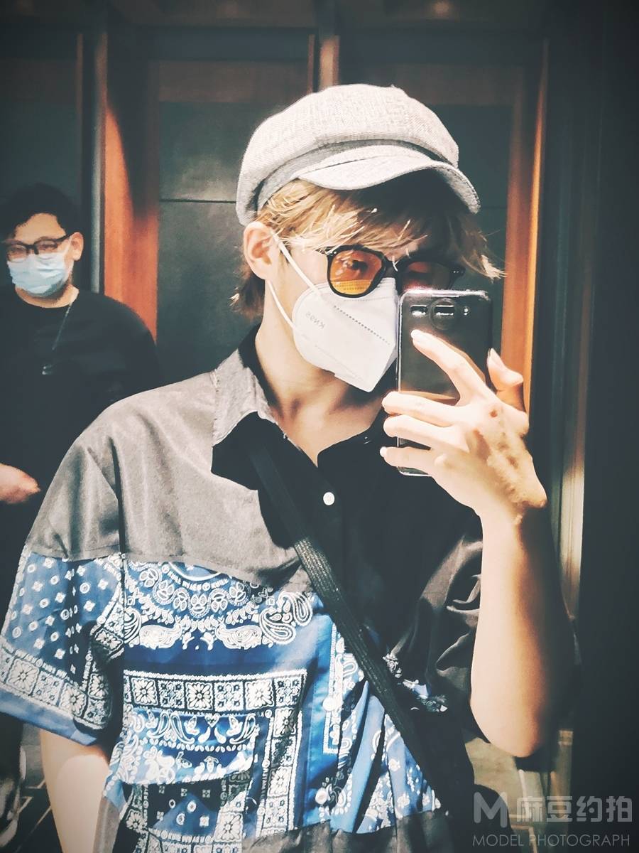 胶片模特