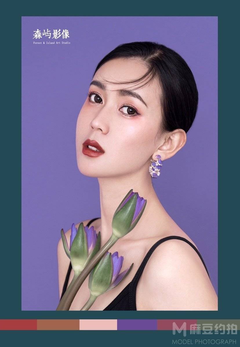 情绪模特