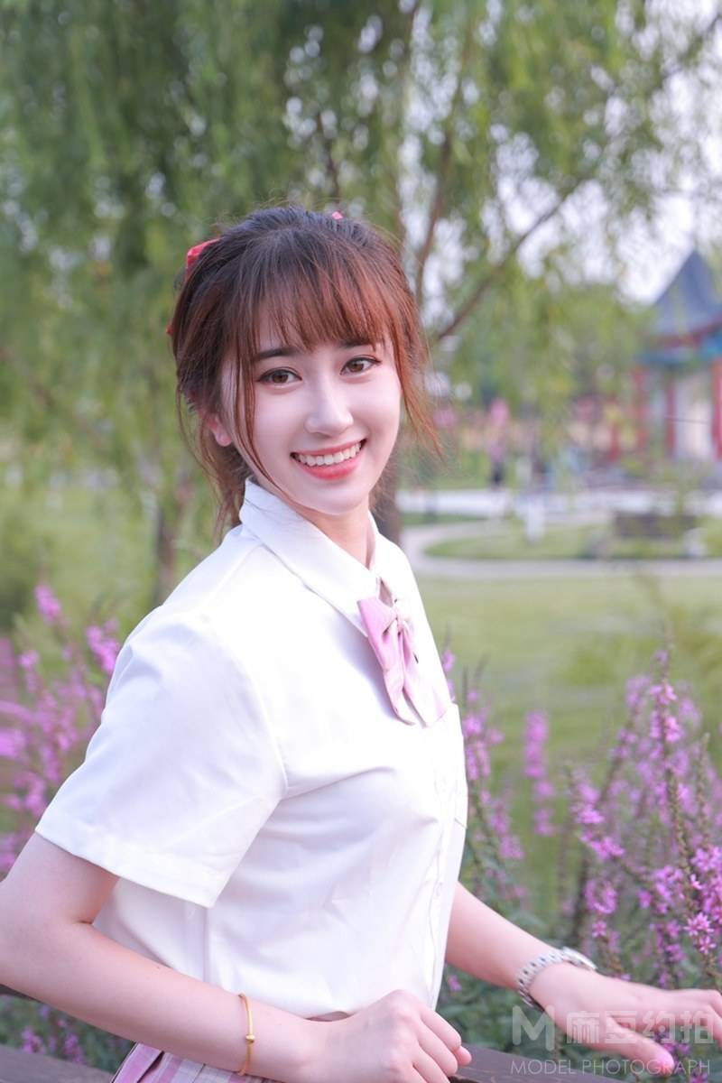 清新模特