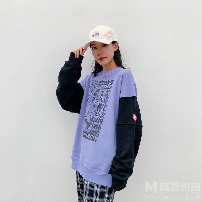 情绪模特