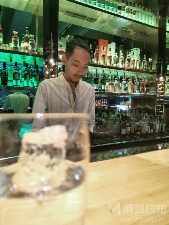 纪实模特
