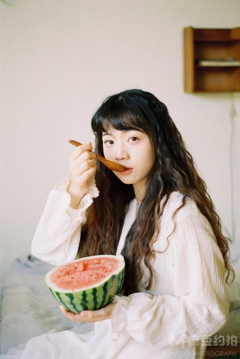 胶片模特