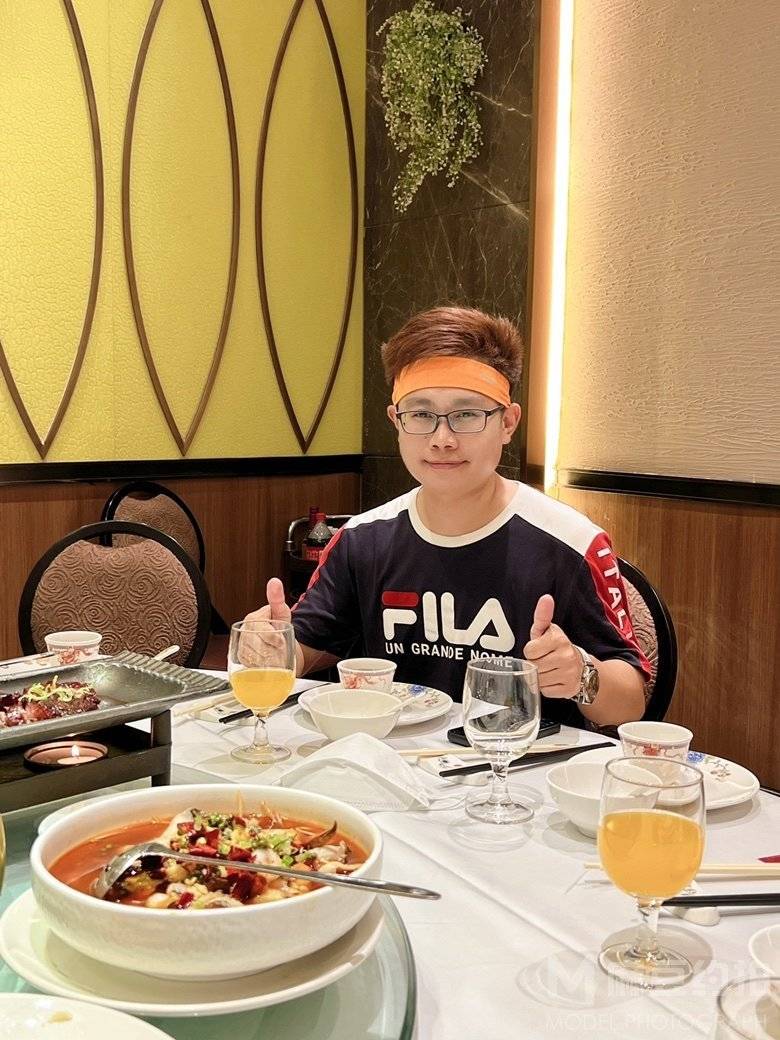商务模特