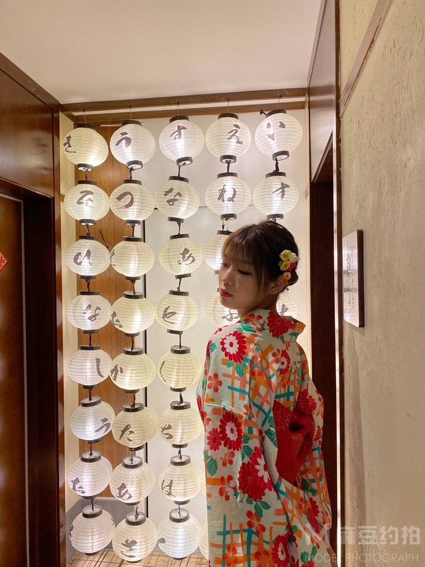和服模特
