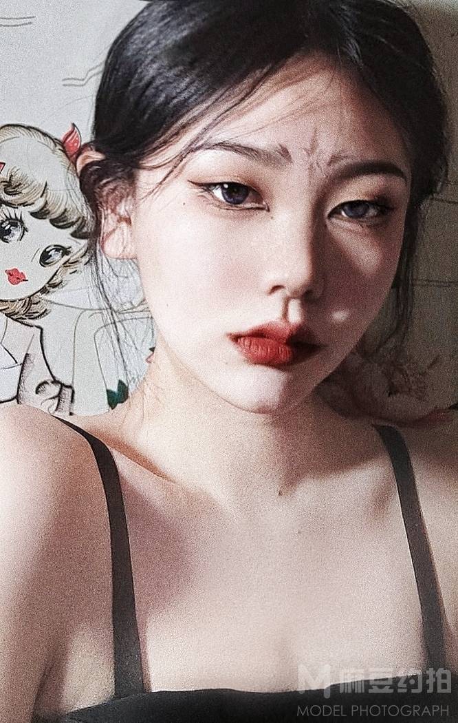 妆容模特