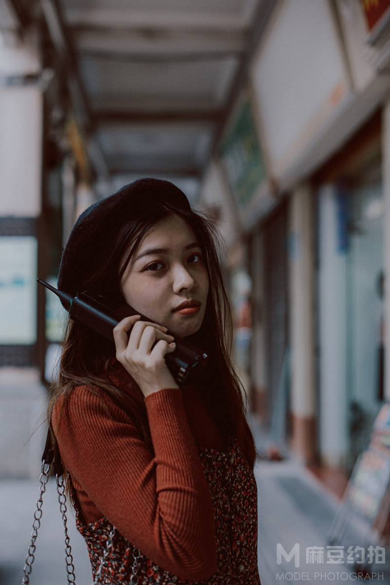 情绪模特