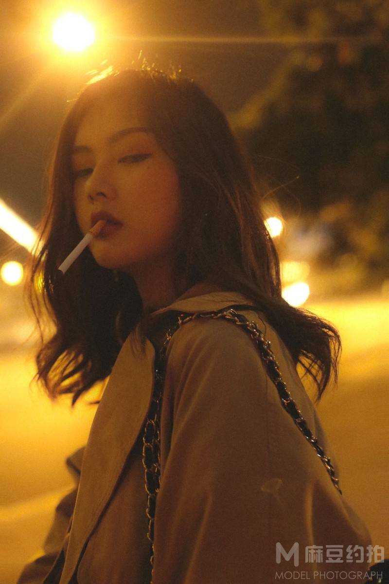 夜景模特