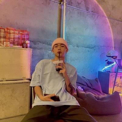 黑白模特