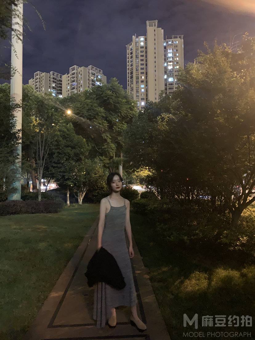 胶片模特